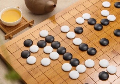 少儿围棋（初级班）/周六16:00-17:40/张老师